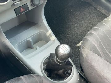 Nissan Pixo